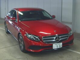 E CLASS 2018 RED COLOR