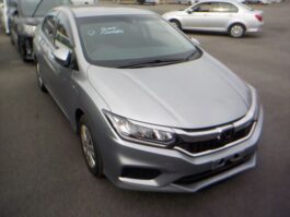 Honda Grace LX 2017 Silver