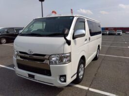 Toyota Hiace Super GL 2018 Pearl
